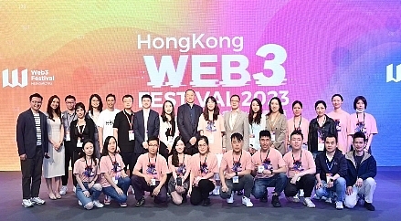 Uniswap开始收费了：是商业化的必然还是用户的反感？